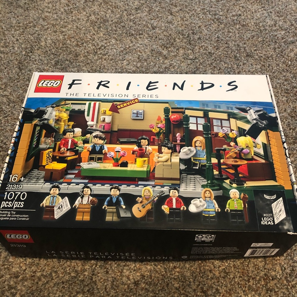 Lego set- Friends Central Perk 21319